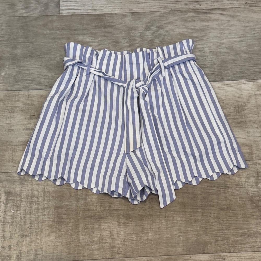 Blue White Striped Paperbag Waist Scalloped Hem Shorts Large Aaron & Aer